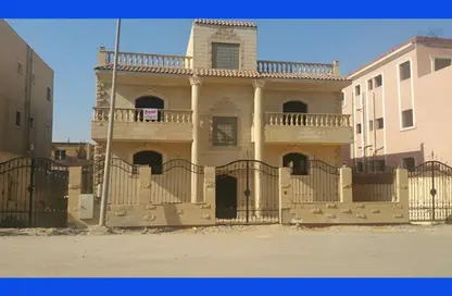 Villa - 6 Bedrooms - 6 Bathrooms for sale in Yasmine District - 14th District - Sheikh Zayed City - Giza