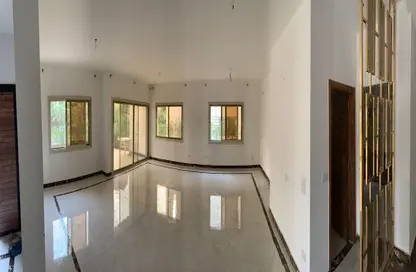 Villa - 3 Bedrooms - 3 Bathrooms for rent in Madinaty - Cairo