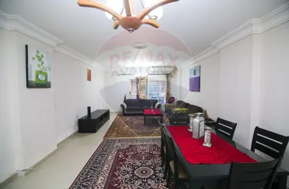 Apartment - 3 Bedrooms - 2 Bathrooms for sale in Smouha - Hay Sharq - Alexandria