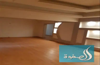 Apartment - 4 Bedrooms - 2 Bathrooms for rent in Al Agouza - Giza