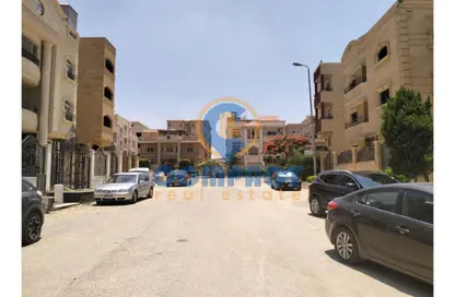 Apartment - 3 Bedrooms - 1 Bathroom for sale in Northern Expansions - 6 October City - Giza