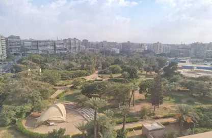 Apartment - 3 Bedrooms - 3 Bathrooms for sale in Nehro St. - Roxy - Heliopolis - Masr El Gedida - Cairo