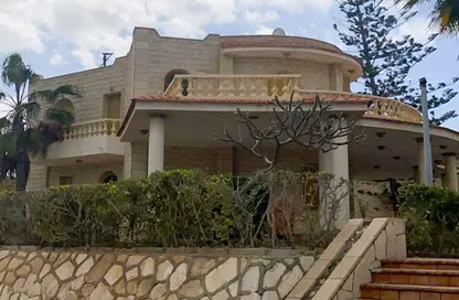 Villa - 5 Bedrooms - 4 Bathrooms for sale in Sidi Kerir - Qesm Borg El Arab - North Coast