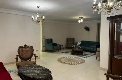 Apartment - 3 Bedrooms - 2 Bathrooms for sale in Makram Ebeid St. - 6th Zone - Nasr City - Cairo