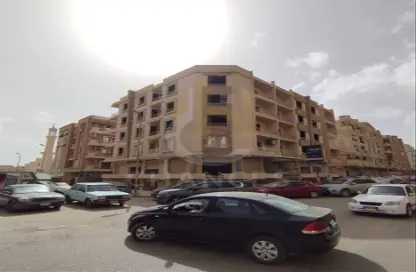 Apartment - 3 Bedrooms - 2 Bathrooms for sale in 10th Sector - Zahraa El Maadi - Hay El Maadi - Cairo