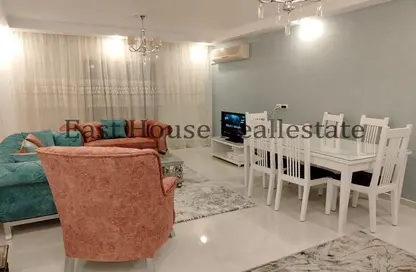 Apartment - 2 Bedrooms - 1 Bathroom for rent in North Rehab - New Cairo City - Cairo