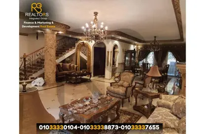 Townhouse - 3 Bedrooms - 3 Bathrooms for sale in Royal Valley - 26th of July Corridor - 6 October City - Giza