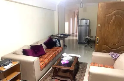 Apartment - 2 Bedrooms - 1 Bathroom for rent in Al Shahid Mohamed Youssef Ghaly St. (45 Previous) - Sidi Beshr - Hay Awal El Montazah - Alexandria
