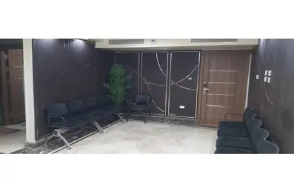 Office Space - Studio - 4 Bathrooms for sale in Al Mostakbal St. - 2nd District - Sheikh Zayed City - Giza