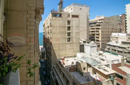 Apartment - 2 Bedrooms - 2 Bathrooms for sale in Laurent - Hay Sharq - Alexandria