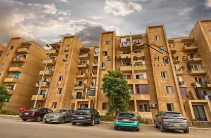 Apartment - 2 Bedrooms - 1 Bathroom for sale in 16th District - Sheikh Zayed City - Giza