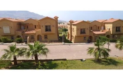 Twin House - 4 Bedrooms - 4 Bathrooms for sale in La Vista Topaz - La Vista - Al Ain Al Sokhna - Suez