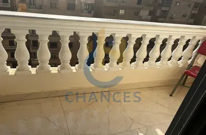 Apartment - 3 Bedrooms - 1 Bathroom for sale in 50th Street - Zahraa El Maadi - Hay El Maadi - Cairo