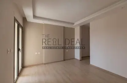 Apartment - 4 Bedrooms - 3 Bathrooms for sale in The Address East - 90 Street - The 5th Settlement - New Cairo City - Cairo