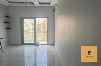 Apartment - 3 Bedrooms - 2 Bathrooms for rent in Galleria Moon Valley - South Investors Area - New Cairo City - Cairo