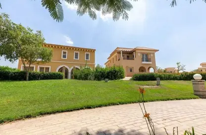 Villa - 5 Bedrooms - 5 Bathrooms for sale in Hyde Park - 5th Settlement Compounds - The 5th Settlement - New Cairo City - Cairo