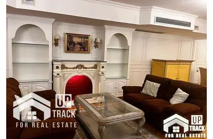 Apartment - 3 Bedrooms - 3 Bathrooms for rent in Mohamed Mazhar St. - Zamalek - Cairo