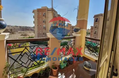 Apartment - 2 Bedrooms - 2 Bathrooms for sale in Dream Land St. - Dream Land - Al Wahat Road - 6 October City - Giza