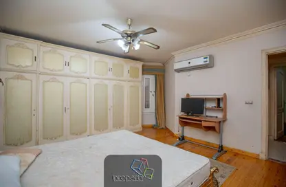 Apartment - 3 Bedrooms - 2 Bathrooms for rent in Kamal Eldin Salah St. - Smouha - Hay Sharq - Alexandria