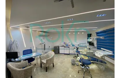 Clinic - Studio - 1 Bathroom for sale in Al Shabab St. - Sheikh Zayed City - Giza