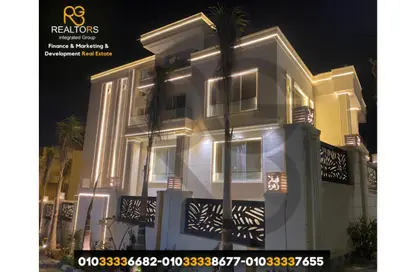 Villa - 7+ Bedrooms - 7+ Bathrooms for sale in Lavida Al Bustan - 26th of July Corridor - 6 October City - Giza