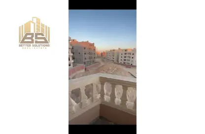 Apartment - 3 Bedrooms - 2 Bathrooms for sale in Al Founoun St. - 9th District - Obour City - Qalyubia