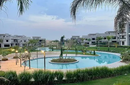 Apartment - 2 Bedrooms - 2 Bathrooms for sale in Sun Capital - Fayoum Desert road - 6 October City - Giza