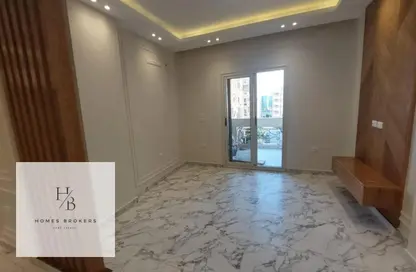 Apartment - 3 Bedrooms - 2 Bathrooms for rent in Leila - North Investors Area - New Cairo City - Cairo