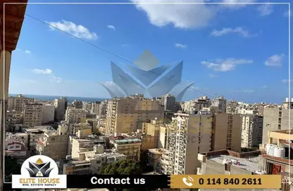 Apartment - 4 Bedrooms - 3 Bathrooms for sale in Nour Al Hoda St. - Laurent - Hay Sharq - Alexandria