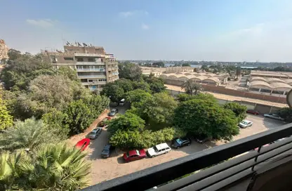 Apartment - 4 Bedrooms - 3 Bathrooms for sale in Sarayat Al Maadi - Hay El Maadi - Cairo