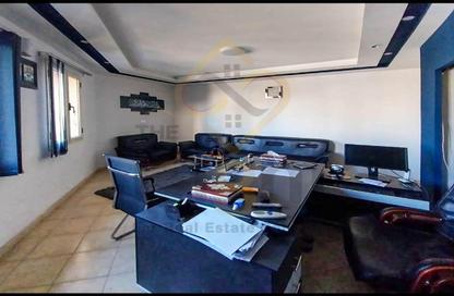 Office Space - Studio - 1 Bathroom for rent in Omar Lotfy St. - Sporting - Hay Sharq - Alexandria