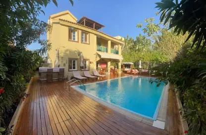 Villa - 5 Bedrooms - 5 Bathrooms for sale in Madinaty - Cairo