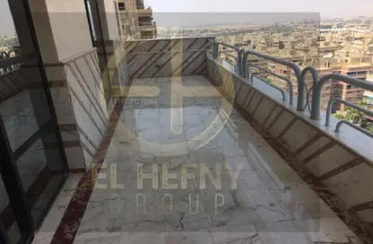 Apartment - 4 Bedrooms - 3 Bathrooms for sale in Hassan Ma'moon St. - 6th Zone - Nasr City - Cairo