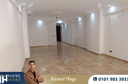 Apartment - 3 Bedrooms - 1 Bathroom for rent in Smouha - Hay Sharq - Alexandria