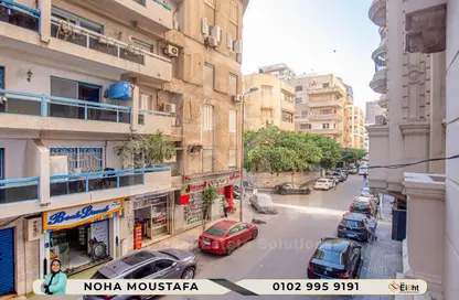 Apartment - 3 Bedrooms - 3 Bathrooms for sale in Al Farek Ismail Srhank St. - Laurent - Hay Sharq - Alexandria