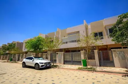 Twin House - 5 Bedrooms - 4 Bathrooms for sale in Atrio - Sheikh Zayed Compounds - Sheikh Zayed City - Giza