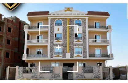 Apartment - 3 Bedrooms - 3 Bathrooms for sale in New Narges - New Cairo City - Cairo