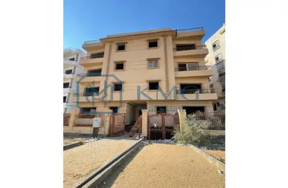 Apartment - 3 Bedrooms - 3 Bathrooms for sale in Mostashareen - North Investors Area - New Cairo City - Cairo