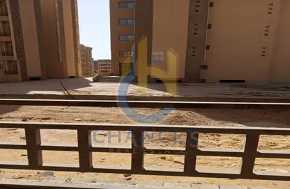 Apartment - 3 Bedrooms - 2 Bathrooms for sale in Zizinia St. - South Investors Area - New Cairo City - Cairo