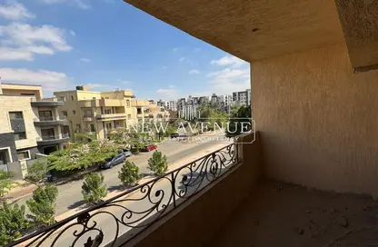 Apartment - 3 Bedrooms - 3 Bathrooms for sale in French University Square - City Center 1 - Shorouk City - Cairo