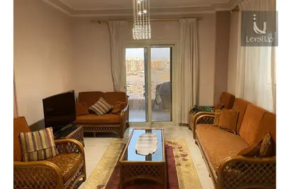 Apartment - 2 Bedrooms - 1 Bathroom for rent in South Lotus - El Lotus - New Cairo City - Cairo