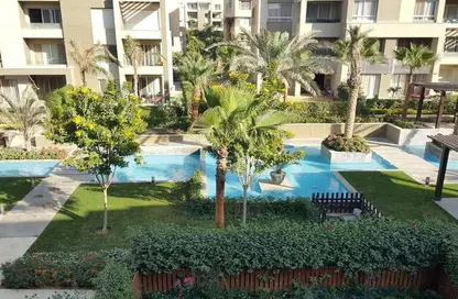 Apartment - 2 Bedrooms - 2 Bathrooms for sale in Swan Lake Residence - 5th Settlement Compounds - The 5th Settlement - New Cairo City - Cairo