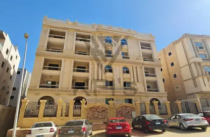 Apartment - 3 Bedrooms - 1 Bathroom for sale in Lotus Compound - 5th Settlement Compounds - The 5th Settlement - New Cairo City - Cairo