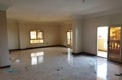 Apartment - 3 Bedrooms - 3 Bathrooms for sale in El Yasmeen 2 - El Yasmeen - New Cairo City - Cairo