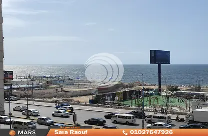 شقة - 2 غرف نوم - 1 حمام للبيع في سابا باشا - حي شرق - الاسكندرية