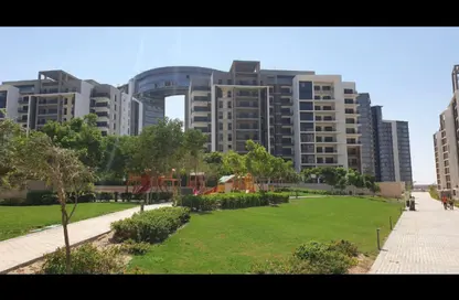 Apartment - 3 Bedrooms - 3 Bathrooms for rent in Village Views - Zed Towers - Sheikh Zayed Compounds - Sheikh Zayed City - Giza