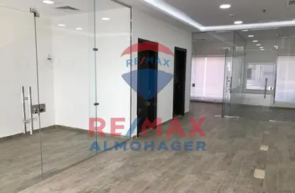 Office Space - Studio - 1 Bathroom for rent in The Courtyard - 12th District - Sheikh Zayed City - Giza