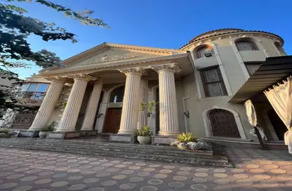 Palace - 5 Bedrooms - 6 Bathrooms for sale in Beverly Hills - El Shorouk Compounds - Shorouk City - Cairo