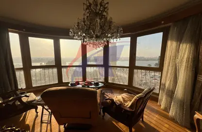 Apartment - 4 Bedrooms - 4 Bathrooms for sale in Cornish El Nile St. - Maadi - Hay El Maadi - Cairo