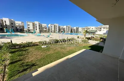 Chalet - 2 Bedrooms - 2 Bathrooms for sale in Sea View - Ras Al Hekma - North Coast